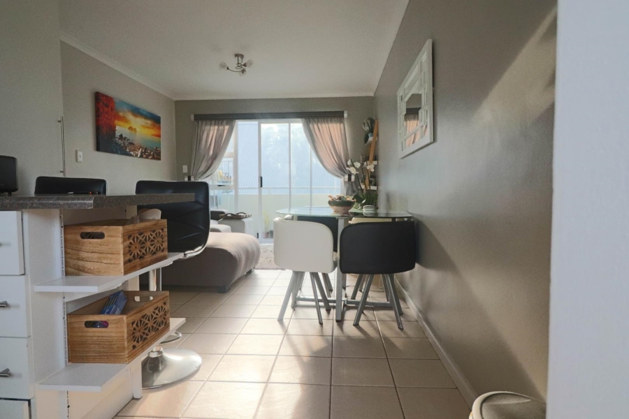 2 Bedroom Property for Sale in Parklands Western Cape